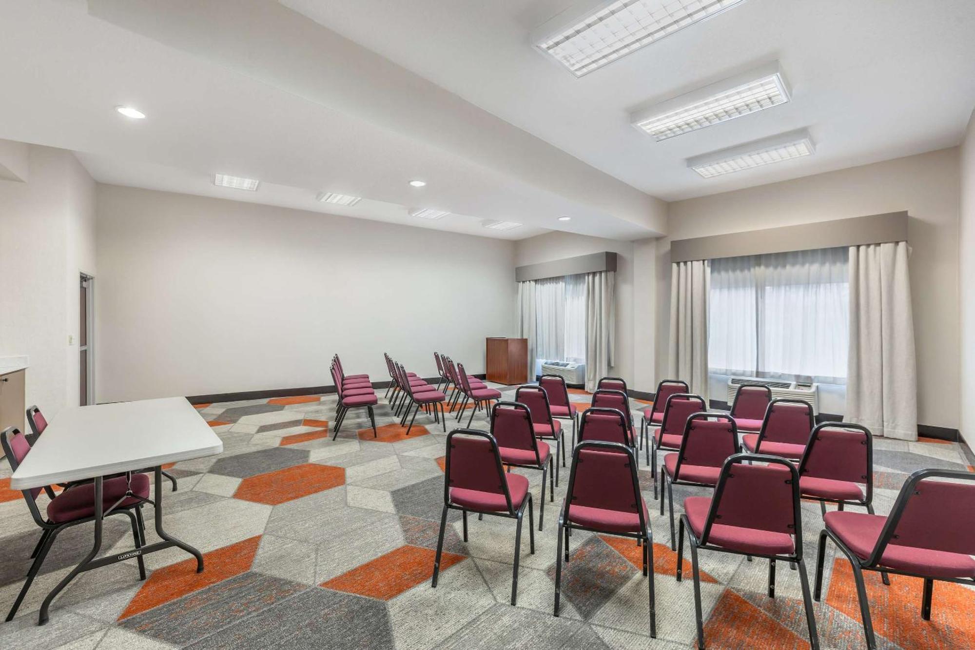 Comfort Suites Redmond Airport Dış mekan fotoğraf