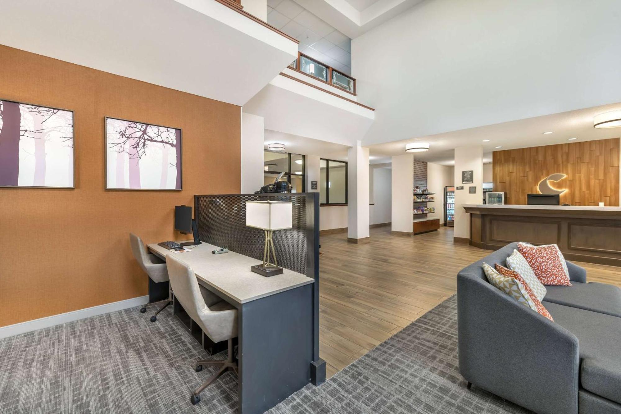 Comfort Suites Redmond Airport Dış mekan fotoğraf